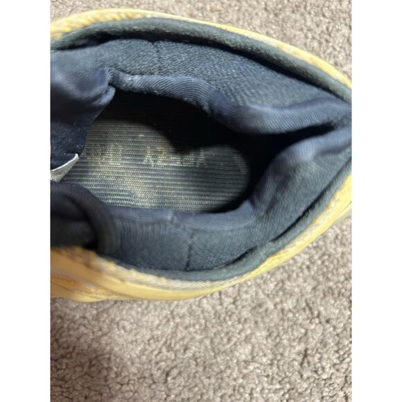 Size 4 - adidas Yeezy 700 V3 Mono Safflower Sneakers Pre-Owned main image 4